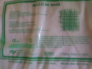 Rollo De Gasa De 90cm X 90m O 100 Yardas