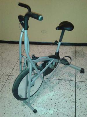 Bicicleta Estática Iron Fit. (usada).
