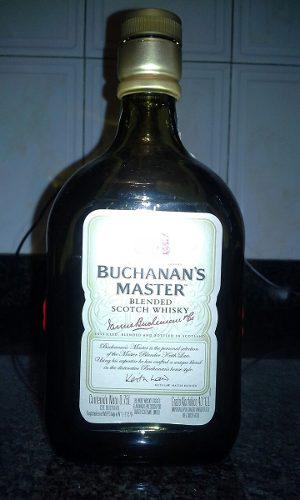 Botella De Buchanan Master Vacía.