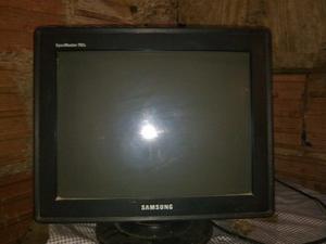 Monitor Samsung Viejo.