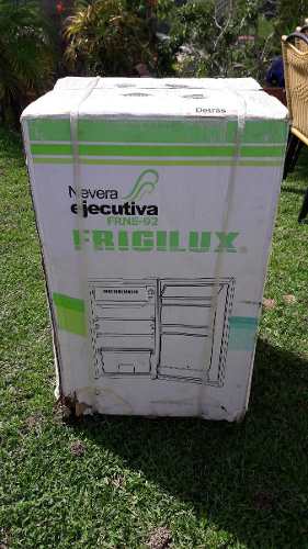 Nevera Ejecutiva Frigilux Nueva