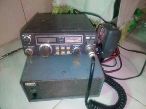 Radio Transmisor Yaesu