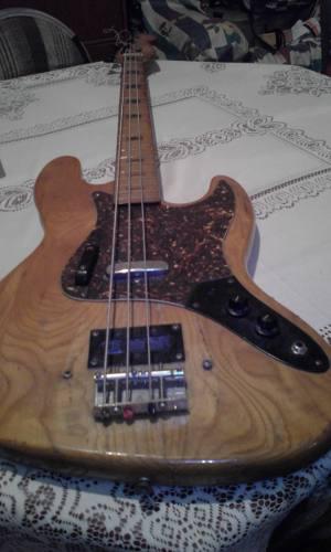Bajo Electrico Maya Presission Bass