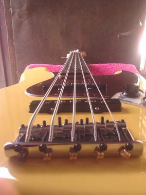 Bajo Profesional Fender Deluxe Jazz Bass V
