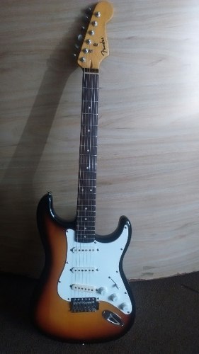 Squier By Fender Affinity