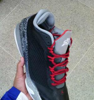 Zapatos Nike Jordan, Cp3, Kyrie Irving Talla 