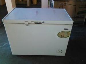 Congelador-refrigerador Frigilux 300 Litros