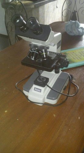 Microscopio Marca Motic Incluye Factura