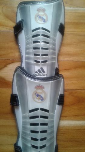 Canilleras Fútbol Adidas Originales Talla - L / Real Madrid