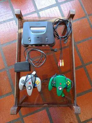 Nintendo 64 Con Controles Y Cables. Perfecto Estado.