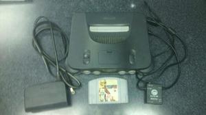 Nintendo 64 Consola Con Un Juego Y Sus Cables