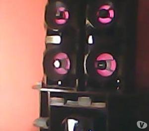 se vende equipo de sonido sony de 6 corneta en caja
