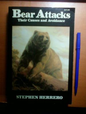 Libro Bear Attacks Por Stephen Herrero