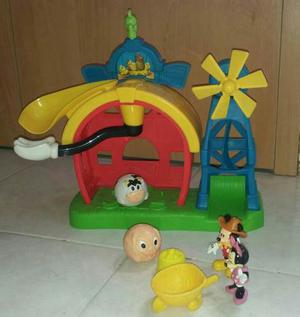 Granja De Mickey Y Minnie.