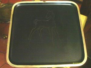 Bandeja De Bronce Pintada Con Dibujo De Caballo Central En