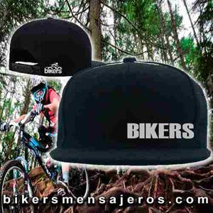 Gorra Snapback Negra Bikers