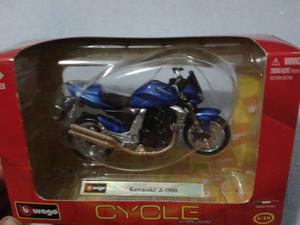 Moto Burago Escala 1/18 Kawasaki Z-