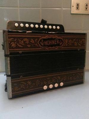 Acordeón Hohner