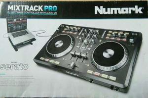 Controlador Numark Mixtrackpro