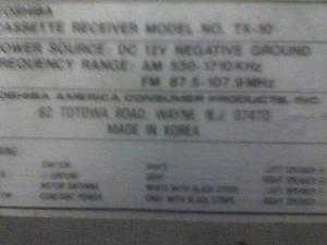 Radio Reproductor Movil, Am/ Fm / Cassette, Marca Toshiba.