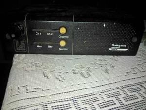 Radios Motorola Em300 Y M130 Con 1 Microfono, Los 2