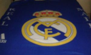 Cobija Queen Real Madrid