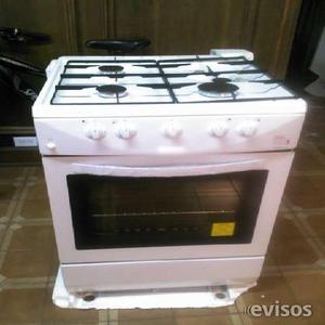 Cocina, lavadora y tv en Baruta, Venezuela