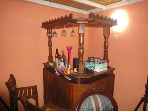 Bar De Madera