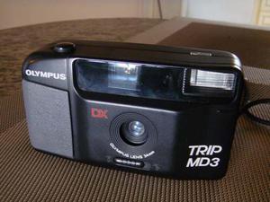 Camara Olympus Trip Md3, Lens 34mm De Rollo, Con Su Forro
