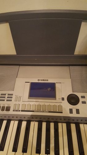 Teclado Yamaha Psr-s500