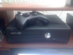 Vendo Xbox 360 Slim 250gb