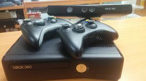 Xbox 360 Slim 4g Con Kinect Más Dos Controles