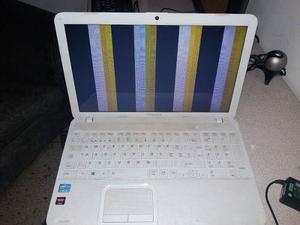 Laptop Toshiba Satellite C855