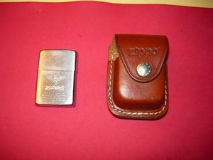 Encendedor Zippo Original Con Estuche De Cuero Made In Usa.