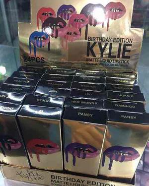 Caja De 24 Labiales Kylie Jenner Brirthday Edition