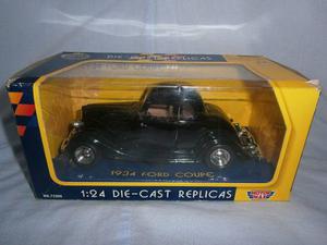 Ford Coupe  Escala 1/24 Motormax
