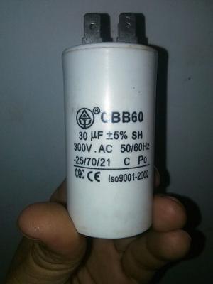 Capacitor Bomba De Agua 300v Ac  Hz