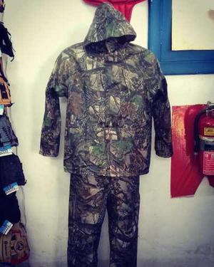 Impermeable Camuflado