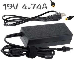 Cargador Para Laptops Samsung R540 R580 R620 De 19v 4.74a