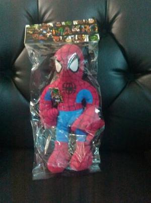 Peluche De Capitan America Y Hombre Araña