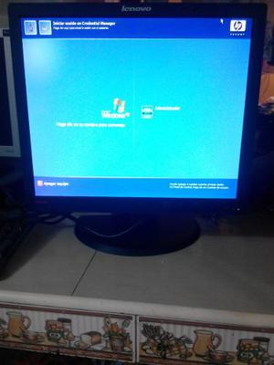 Monitor Lenovo Paral 17