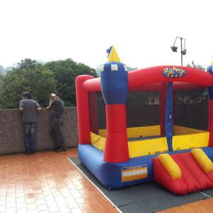 Castillo, Colchon Inflable