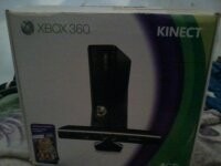 Xbox 360 Kinec 4gb