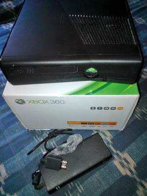 Xbox 360 Slim 4gb, No Chipeado. Oferta