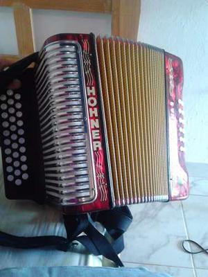 Acordeón Hohner Corona Ii G/c/f