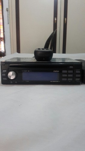 Reproductor Clarion Db345mp Cd/mp3,radio Am/fm,reloj,ecualiz