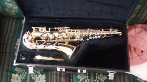 Saxofón Alto Yamaha Yas-23 Nuevo