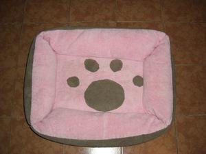 Cama Para Perro Raza Pequeña (hembra)