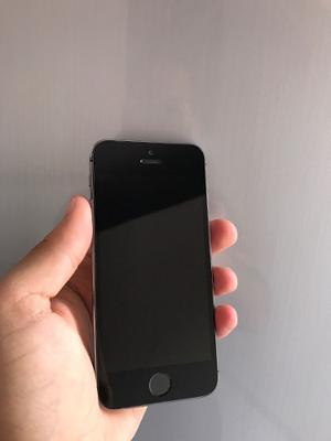 Iphone 5s De 64gb Liberado Con Cargador Y Audífonos