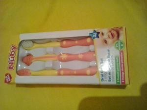 Set De Higiene Bucal Primeros Pasos Para Bebe Nuby